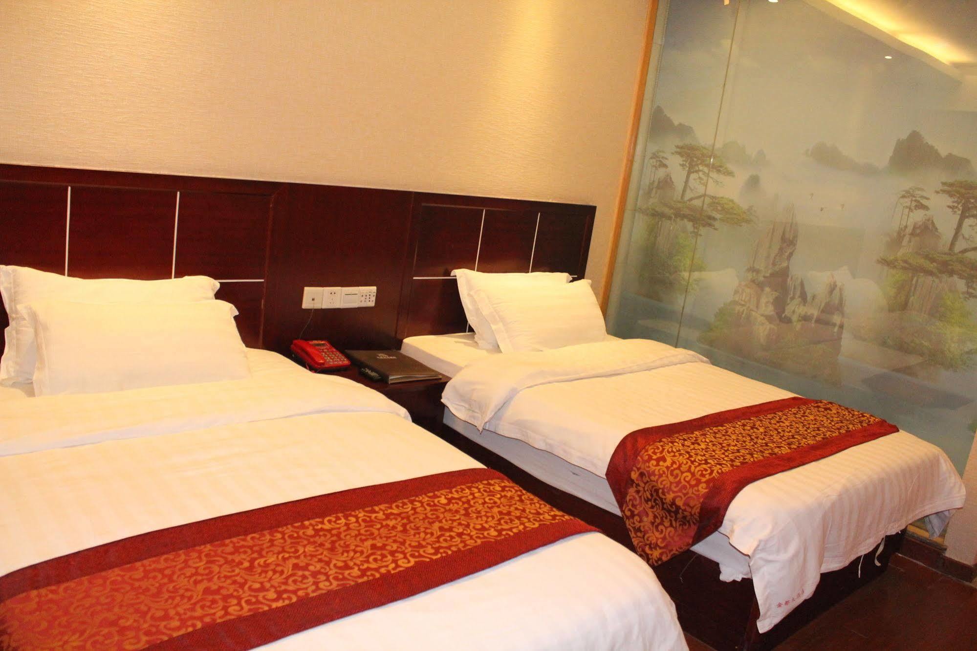 גואנגג'ואו Zhongda Jindu Hotel מראה חיצוני תמונה